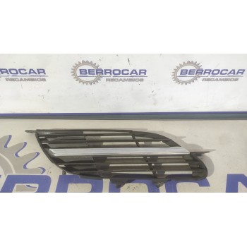 Recambio de rejilla delantera para nissan almera tino (v10m) referencia OEM IAM 62330BU00  