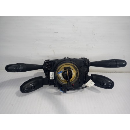 Recambio de mando multifuncion para peugeot 3008 style referencia OEM IAM 96773911ZD  