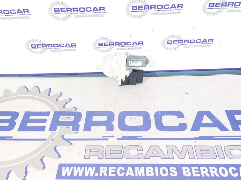 Recambio de motor elevalunas trasero izquierdo para seat leon (1p1) referencia OEM IAM 1K0959703N  
