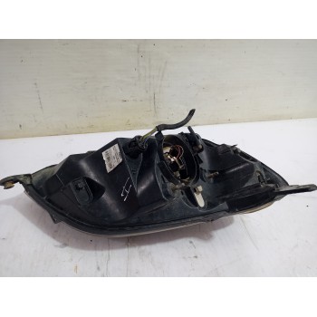 Recambio de faro izquierdo para peugeot bipper tepee basis referencia OEM IAM 6205AZ  