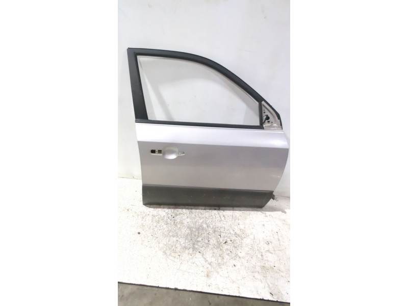 Recambio de puerta delantera derecha para hyundai tucson (jm) 2.0 crdi referencia OEM IAM   