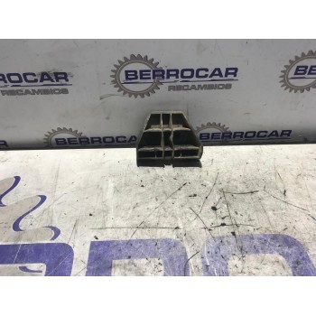 Recambio de soporte para toyota avensis berlina (t25) 1.8 16v cat referencia OEM IAM 52562 0501C  