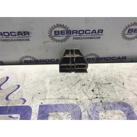 Recambio de soporte para toyota avensis berlina (t25) 1.8 16v cat referencia OEM IAM 52562 0501C  