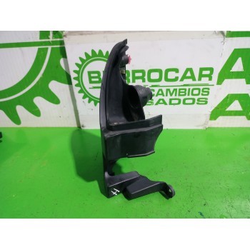Recambio de moldura para renault kangoo profesional referencia OEM IAM 8200557181  