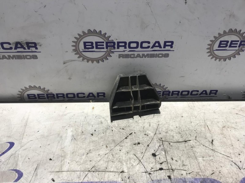 Recambio de soporte para toyota avensis berlina (t25) 1.8 16v cat referencia OEM IAM 52563 05010  