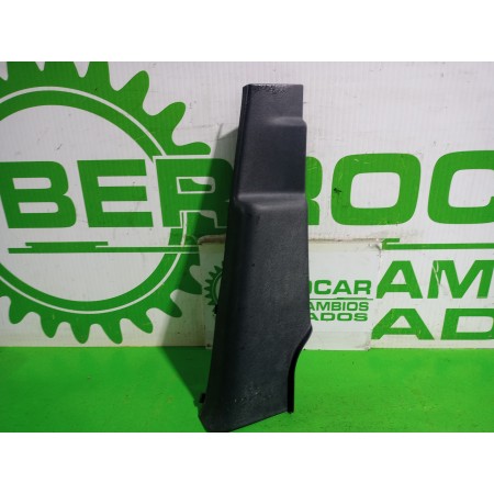 Recambio de moldura para renault kangoo profesional referencia OEM IAM 8200421070  