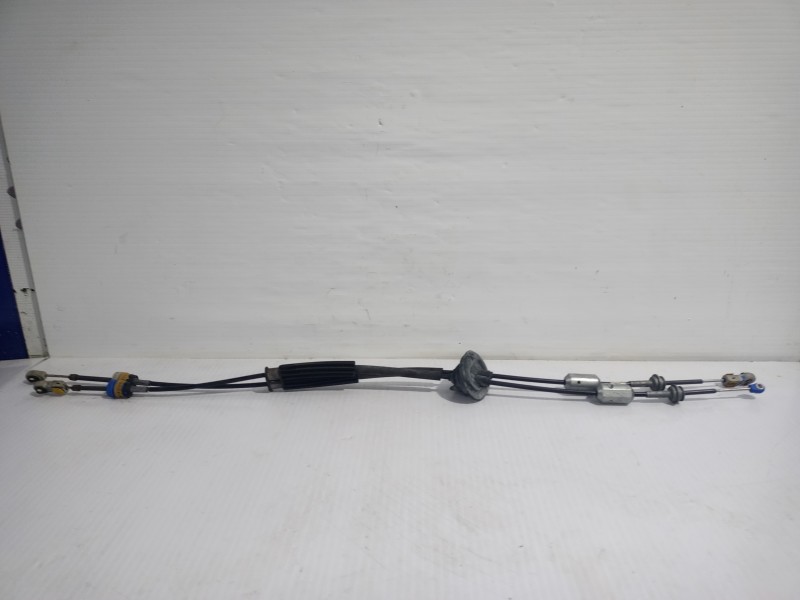 Recambio de varillaje cambio para peugeot 3008 style referencia OEM IAM 2400KQ  