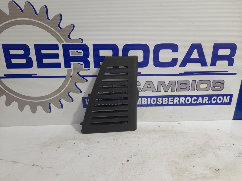 Recambio de rejilla aireadora para fiat ducato basis minibus maxi 35 (295) referencia OEM IAM 9138375830  