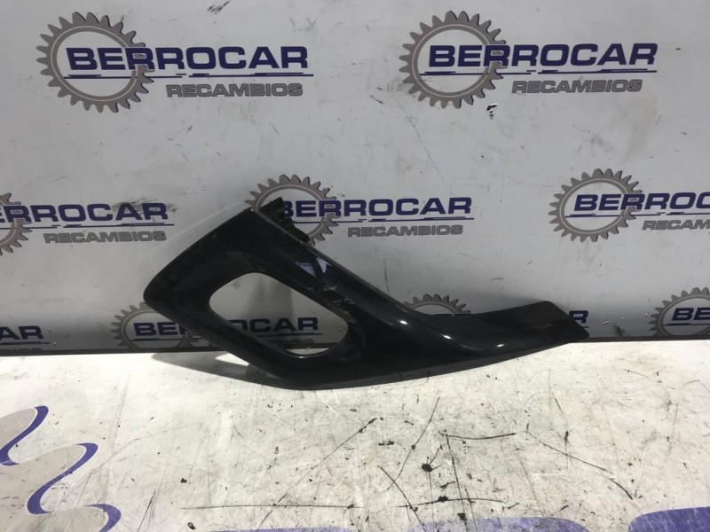 Recambio de moldura para peugeot 208 1.6 blue-hdi fap referencia OEM IAM 1613486180  