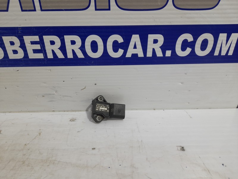 Recambio de sensor presion para seat ibiza (6j5) referencia OEM IAM 038906051B  