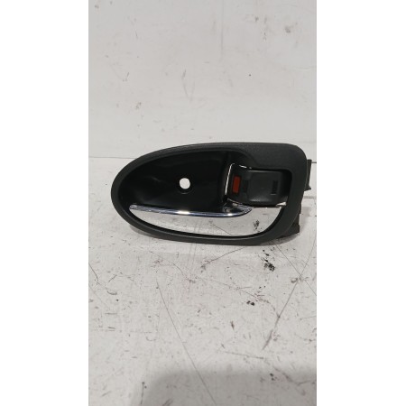 Recambio de maneta interior delantera derecha para toyota yaris (_p9_) 1.33 vvt-i (nsp90_) referencia OEM IAM 692050D100  