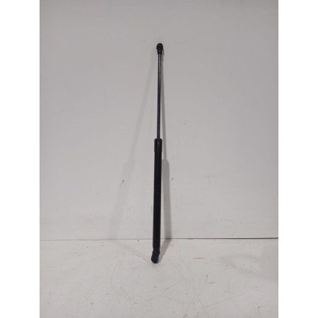 Recambio de amortiguadores capo para volkswagen polo iv (9n_, 9a_) 1.9 sdi referencia OEM IAM 443823397  