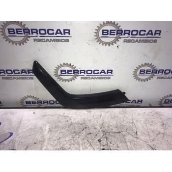 Recambio de moldura para peugeot 208 1.6 blue-hdi fap referencia OEM IAM 9676395077  