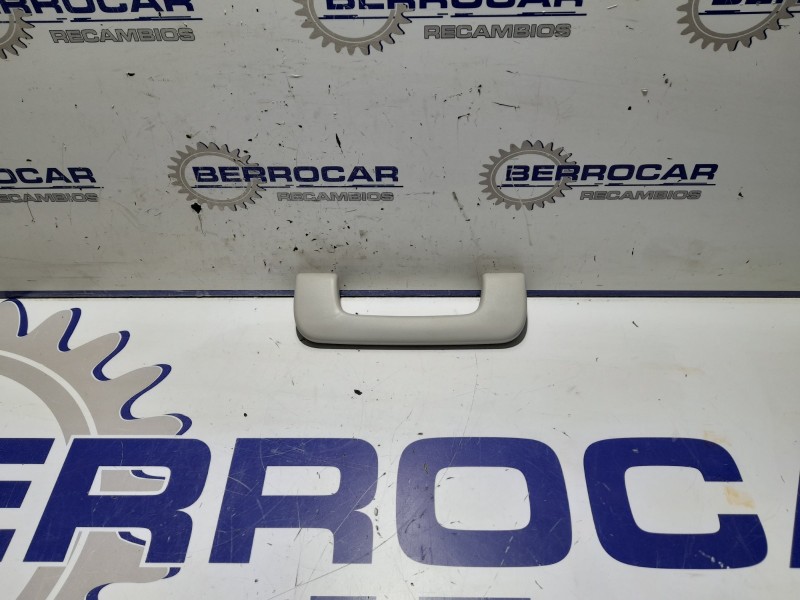 Recambio de asidero techo para seat exeo berlina (3r2) 2.0 tdi referencia OEM IAM 8E0857607  