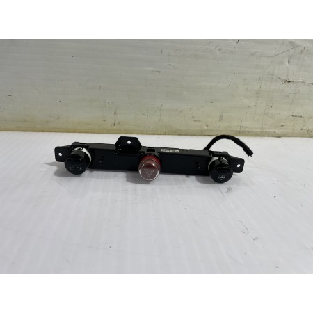 Recambio de warning para fiat 500 cabrio (150) aniversario referencia OEM IAM 735451108  