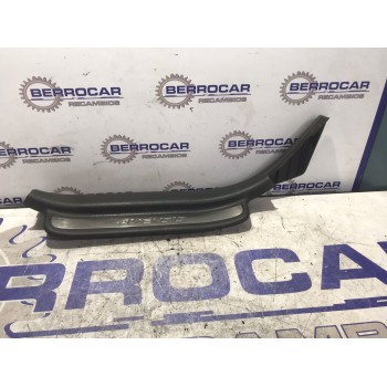 Recambio de moldura interior para toyota avensis berlina (t25) 1.8 16v cat referencia OEM IAM 6791805040  