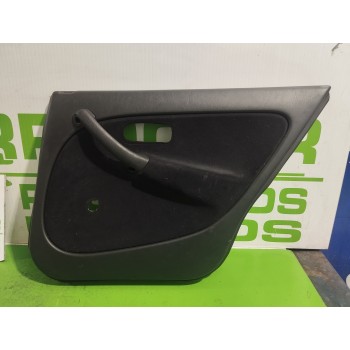GUARNECIDO PUERTA TRASERA DERECHA 83733ST3E02ZA 