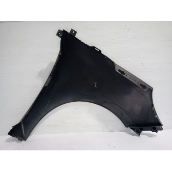 Recambio de aleta delantera izquierda para renault scenic iii bose edition referencia OEM IAM 631015271R  