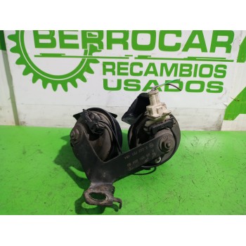 Recambio de claxon para citroën c4 berlina 1.6 16v hdi referencia OEM IAM 703881157  