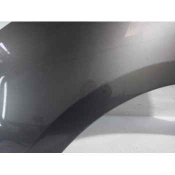 Recambio de aleta delantera izquierda para renault scenic iii bose edition referencia OEM IAM 631015271R  