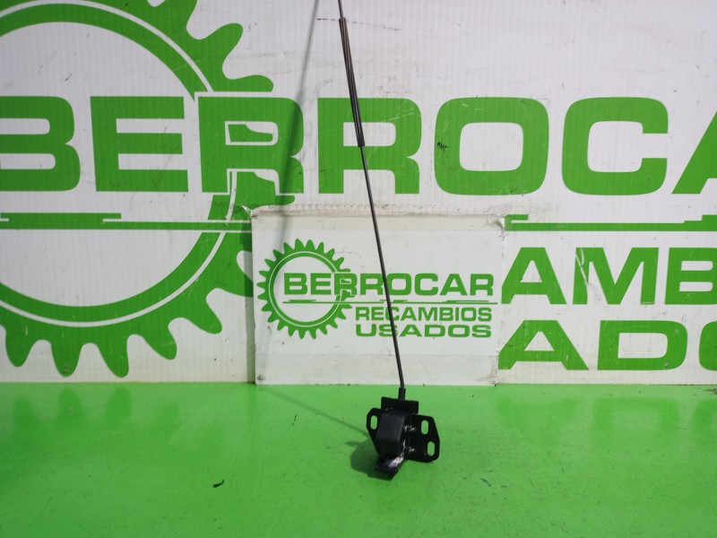 Recambio de cerradura puerta trasera derecha para renault kangoo profesional referencia OEM IAM 8200497823  