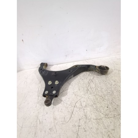 Recambio de brazo suspension inferior delantero derecho para hyundai tucson (jm) 2.0 crdi referencia OEM IAM 545002EXXX  