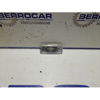 Recambio de luz interior para seat exeo berlina (3r2) 2.0 tdi referencia OEM IAM 4D0947105A  