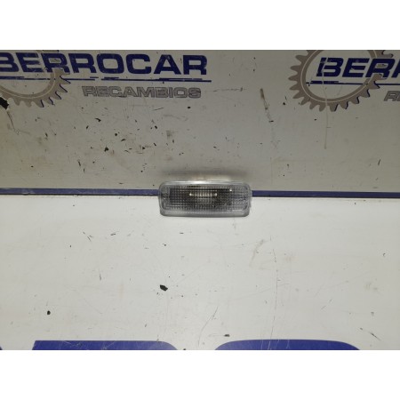 Recambio de luz interior para seat exeo berlina (3r2) 2.0 tdi referencia OEM IAM 4D0947105A  