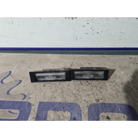 Recambio de piloto matricula para alfa romeo giulietta (191) 1.6 jtdm cat referencia OEM IAM 50522964  