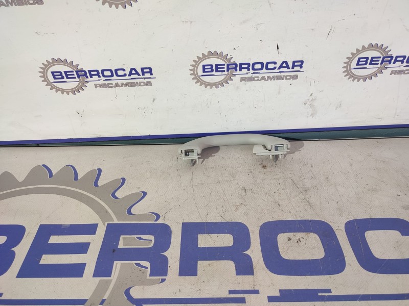 Recambio de asidero techo para seat leon (1p1) referencia OEM IAM 6L0857607  