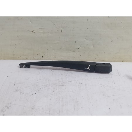 Recambio de brazo limpia trasero para peugeot 207 confort referencia OEM IAM 6429AR  