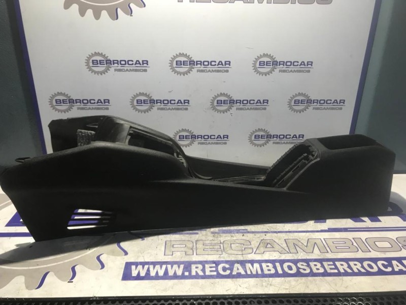 Recambio de consola central para peugeot 208 1.6 blue-hdi fap referencia OEM IAM 9672829777  