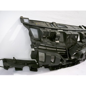 Recambio de rejilla paragolpes delantero para renault scenic iii bose edition referencia OEM IAM 620363078R  