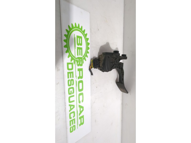Recambio de pedal acelerador para hyundai i30 (fd) 1.6 crdi referencia OEM IAM 327002H300  