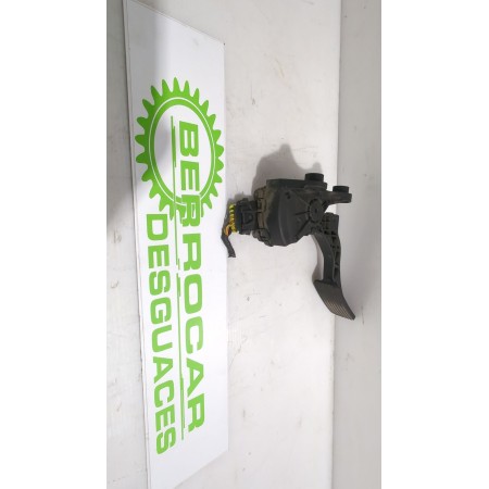 Recambio de pedal acelerador para hyundai i30 (fd) 1.6 crdi referencia OEM IAM 327002H300  