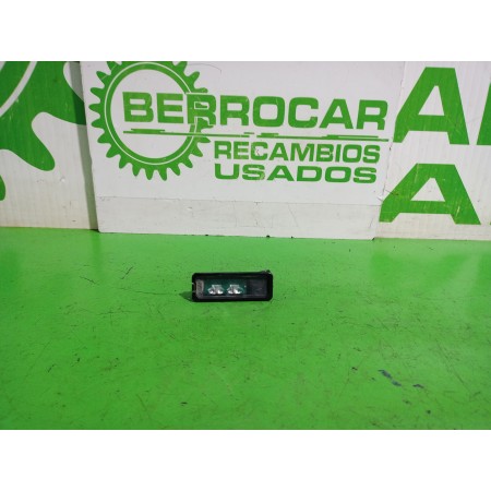 Recambio de piloto matricula para volkswagen golf vi (5k1) advance referencia OEM IAM 1K8943021C  