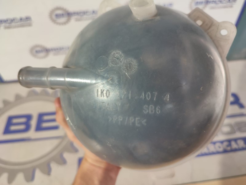 Recambio de deposito expansion para seat leon (1p1) referencia OEM IAM 1K0121407  