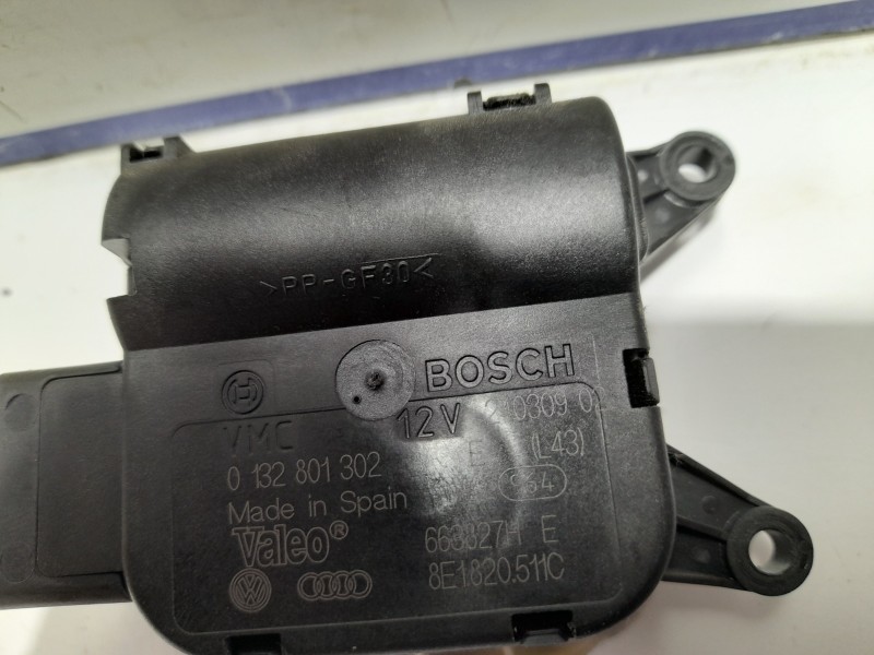 Recambio de motor trampilla calefaccion para seat exeo berlina (3r2) 2.0 tdi referencia OEM IAM 0132801302  