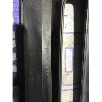 Recambio de rejilla paragolpes izquierda para citroën berlingo 1.9 diesel referencia OEM IAM 9810965977  