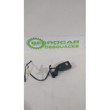 Recambio de enganche cinturon trasero derecho para hyundai i30 (fd) 1.6 crdi referencia OEM IAM 898402R000WK  