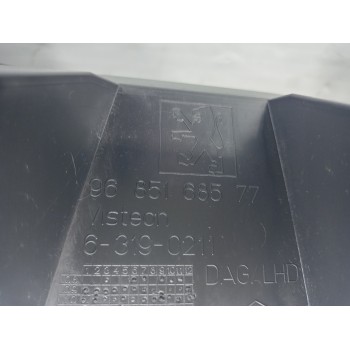 Recambio de guantera para peugeot 3008 style referencia OEM IAM 9685168577  