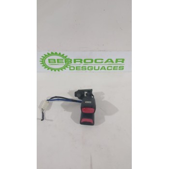 Recambio de enganche cinturon trasero izquierdo para hyundai i30 (fd) 1.6 crdi referencia OEM IAM 898302R000WK  