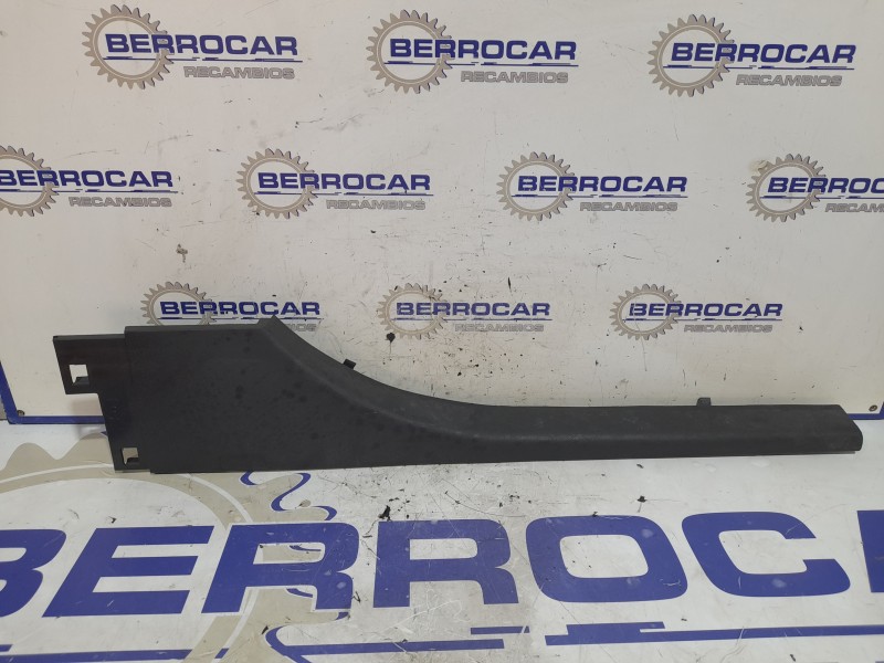 Recambio de moldura para renault megane iii sport tourer 1.6 dci diesel fap referencia OEM IAM 769520001R  