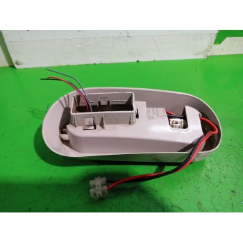 Recambio de luz interior para renault kangoo profesional referencia OEM IAM 8200439508  
