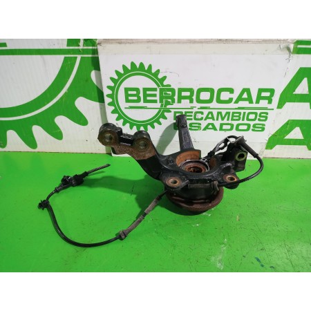 Recambio de mangueta delantera derecha para renault kangoo profesional referencia OEM IAM 8200755588  