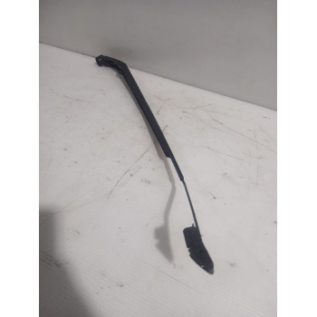 Recambio de brazo limpia delantero derecho para toyota yaris (_p21_, _pa1_, _ph1_) 1.5 hybrid (mxph11) referencia OEM IAM 85211K