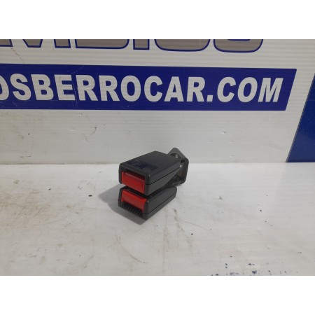 Recambio de anclaje cinturon para opel zafira a elegance referencia OEM IAM 422229096  