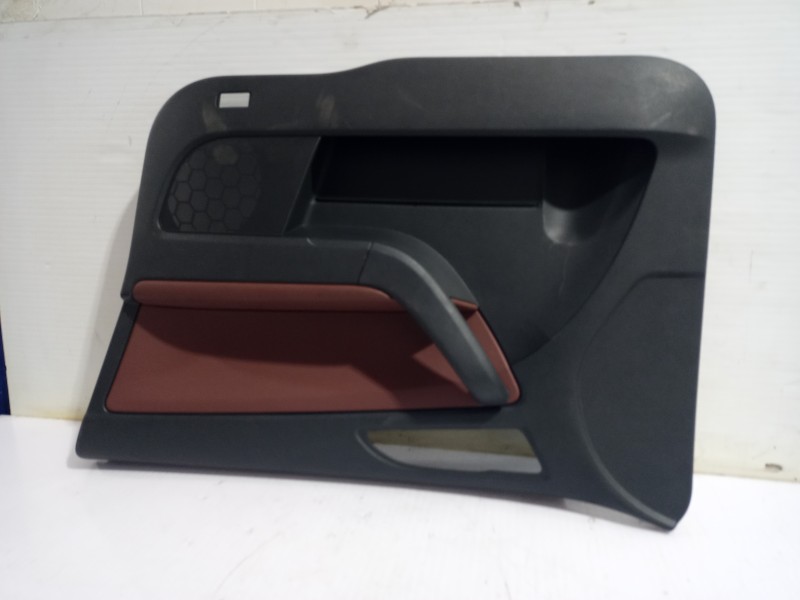 Recambio de guarnecido puerta delantera derecha para skoda yeti active referencia OEM IAM 5L0867212  