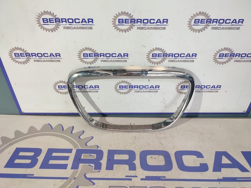 Recambio de parrilla cromada para seat altea xl (5p5) 1.4 16v tsi referencia OEM IAM 5P0854643  