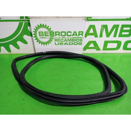 Recambio de goma contorno para volkswagen golf vi (5k1) advance referencia OEM IAM 5K6867913C9B9  